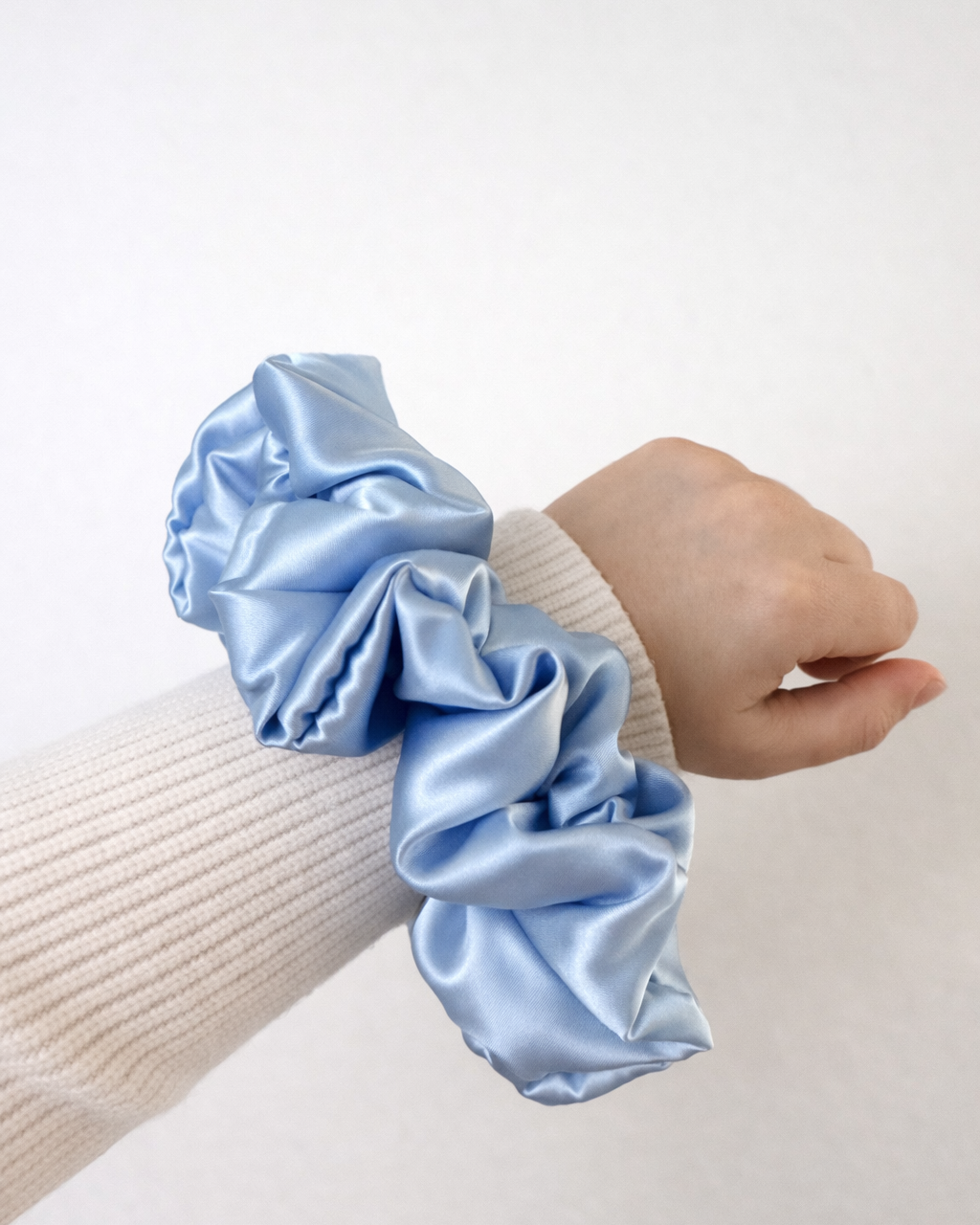 Soft Jumbo Scrunchie