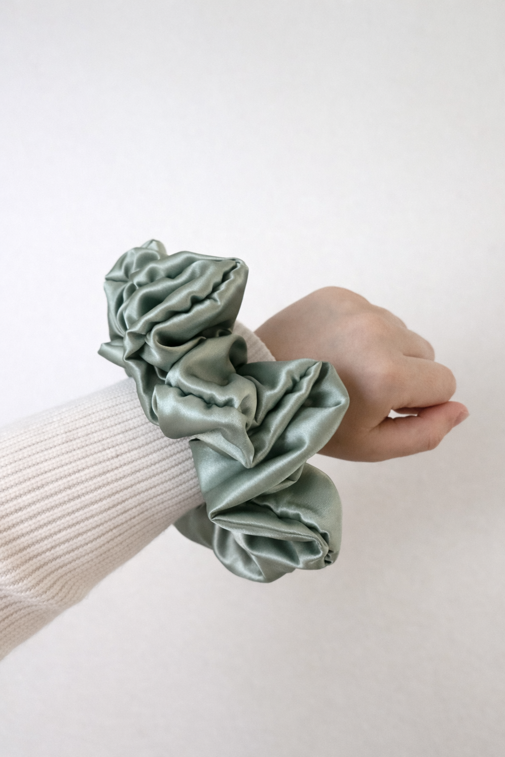 Soft Jumbo Scrunchie