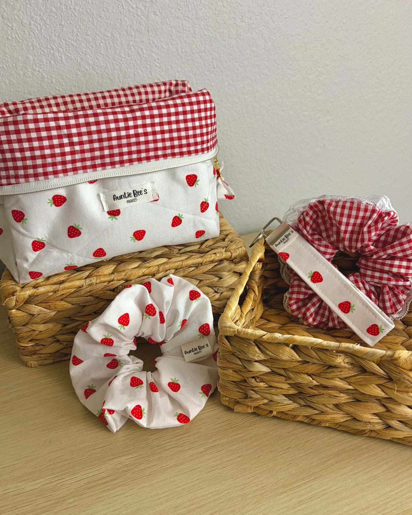 Strawberry Picnic Gift Set