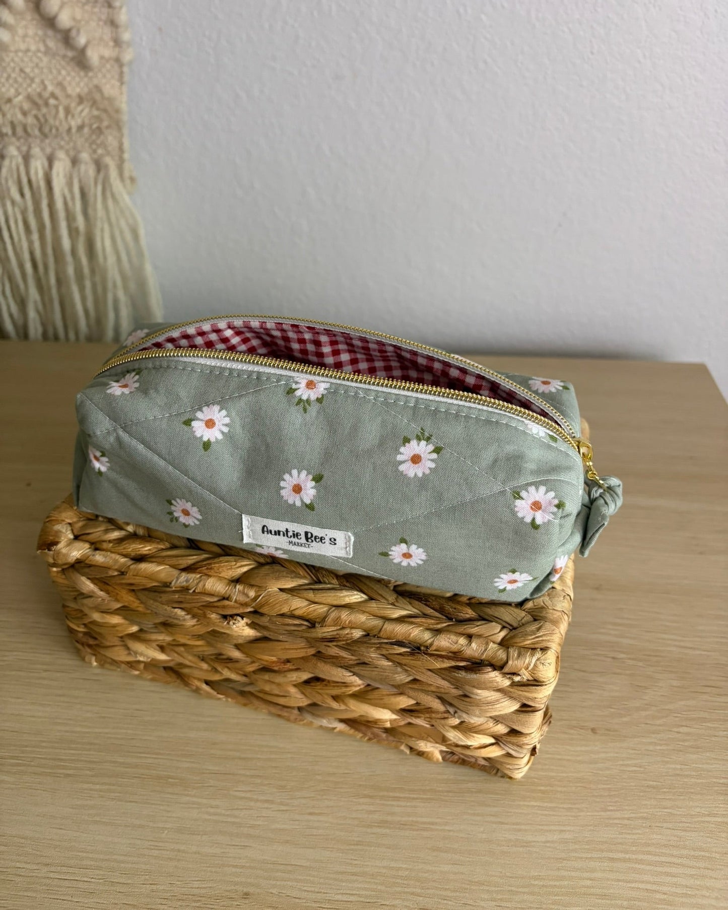 Green Daisy Pencil Pouch | Makeup Brush Pouch
