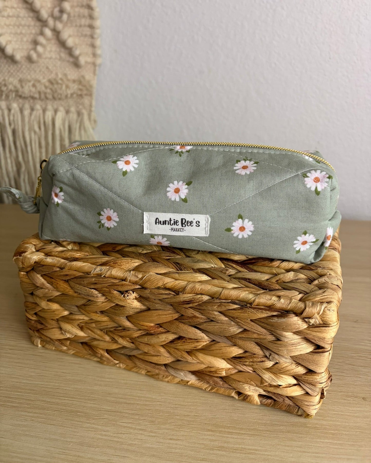 Green Daisy Pencil Pouch | Makeup Brush Pouch