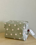 Quilted Rectangular Pouch- Daisy Field